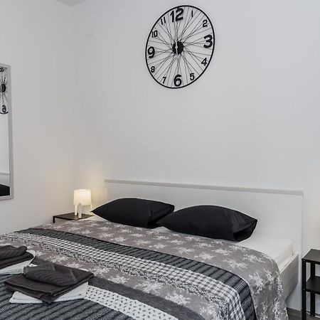 Room Mar Віс Екстер'єр фото